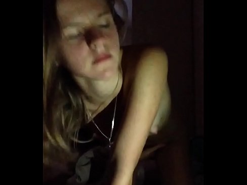 ❤️ En tjej onanerar och kommer ❤️❌ Hård porr at us ❌️
